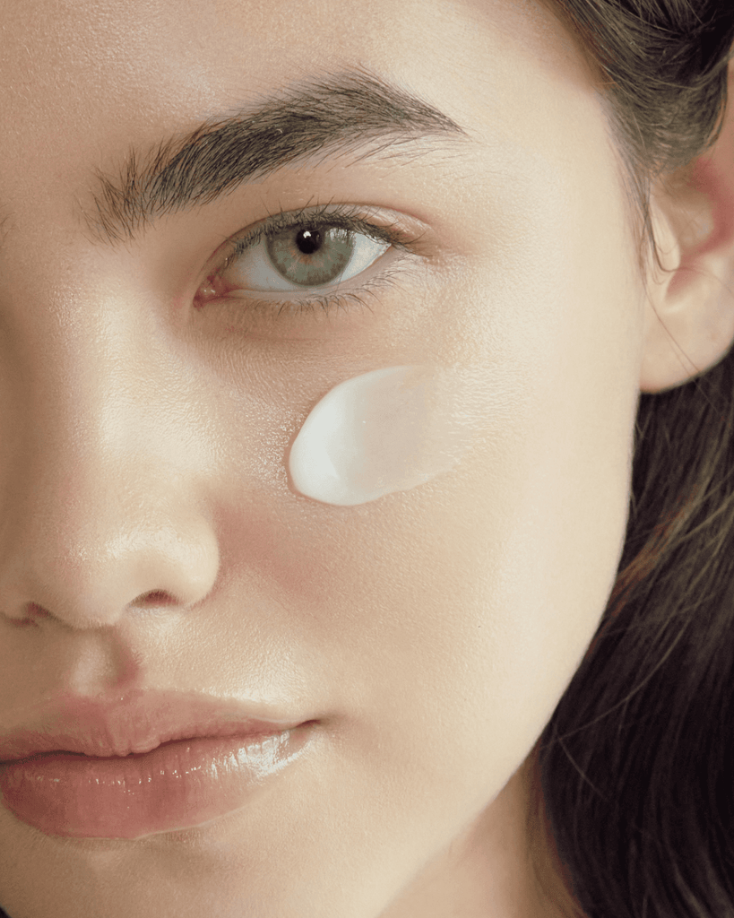 AXIS-Y - TXA 2.5% Intensive Brightening Cream Secondary image